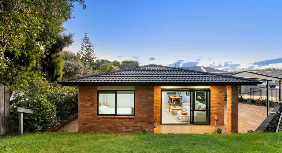 at 20A Murray Road, Te Atatu Peninsula, Waitakere City, Auckland