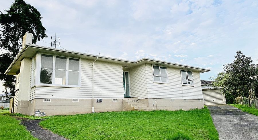  at 40 Ashgrove Road, Mangere, Auckland