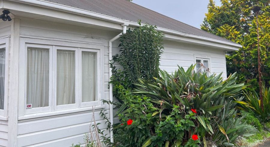  at 34 Newington Road, Henderson, Waitakere City, Auckland