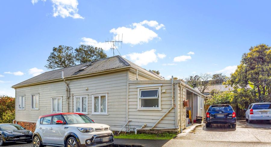  at 2/146 Dominion Road, Mount Eden, Auckland City, Auckland