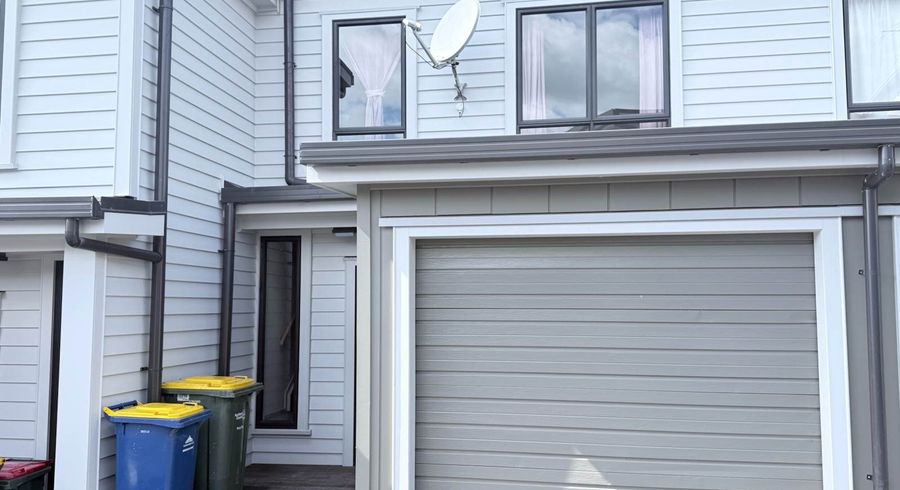  at 10/17 Georgia Terrace, Albany, North Shore City, Auckland