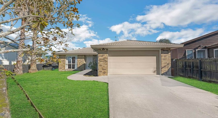  at 5 Midvale Place, Burswood, Manukau City, Auckland