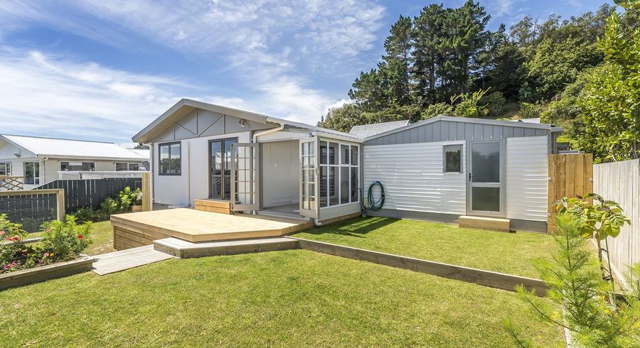  at 6 Bobstay Lane, Whitby, Porirua, Wellington