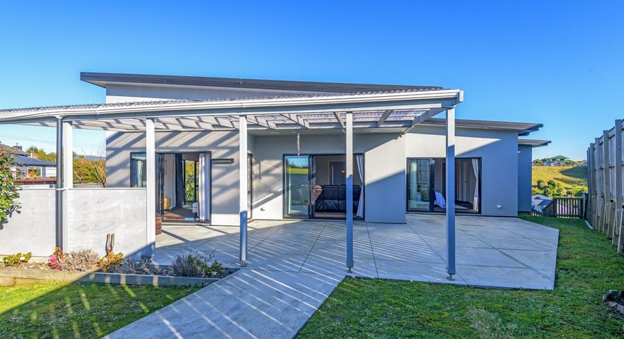  at 1 Vaucluse Heights, Fitzherbert, Palmerston North, Manawatu / Whanganui