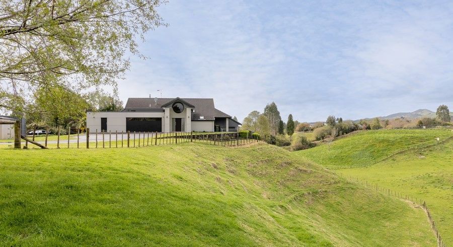  at 354 Glue Pot Road, Tauranga