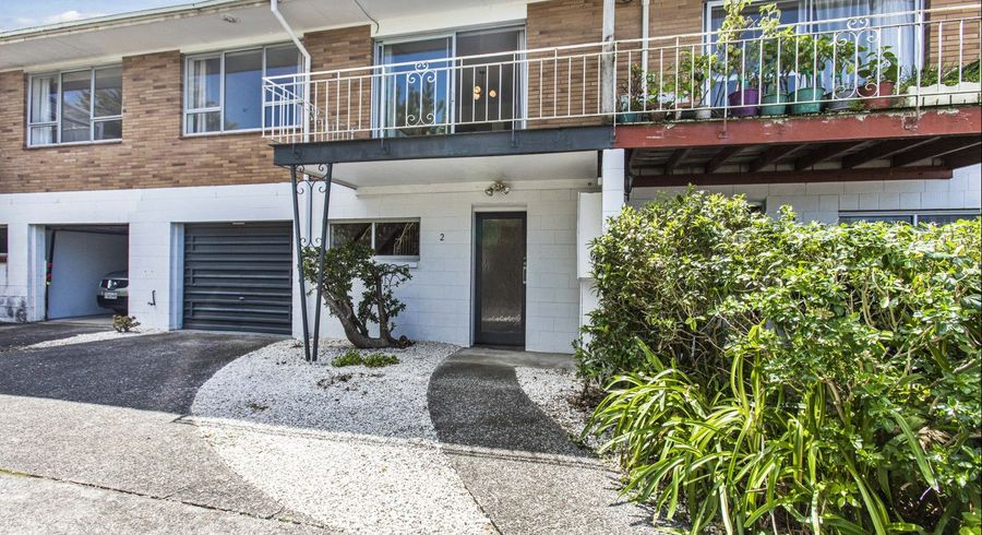  at 2/44 Campbell Road, One Tree Hill, Auckland