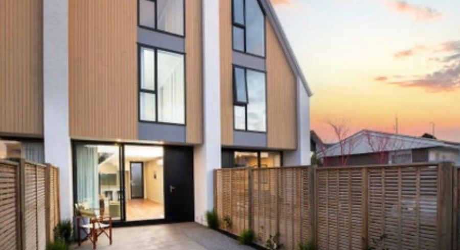  at 3/30 Otley Street, City Centre, Christchurch City, Canterbury