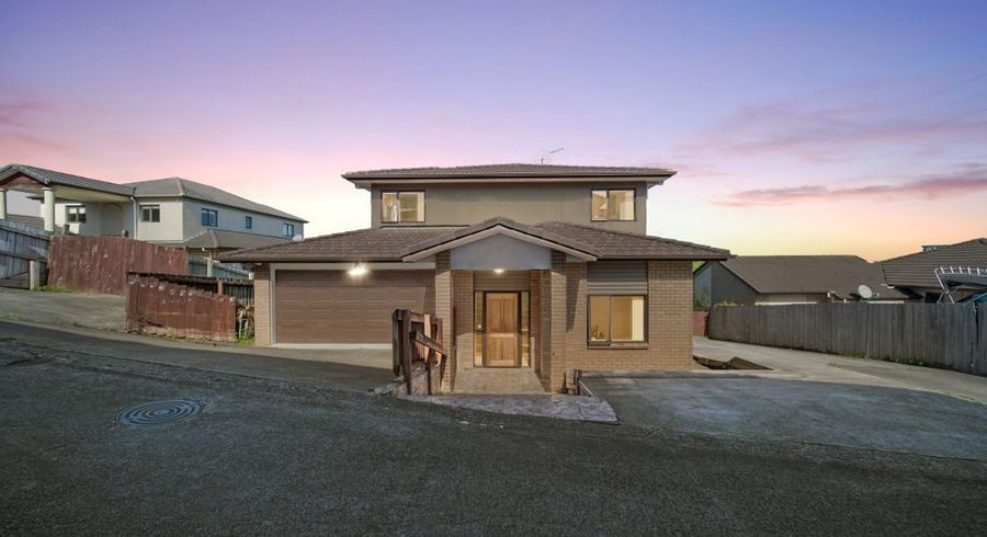  at 20 Fairchild Ave, Goodwood Heights, Manukau City, Auckland