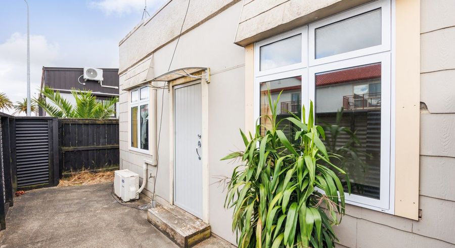  at 9 Domain Street, Palmerston North, Palmerston North
