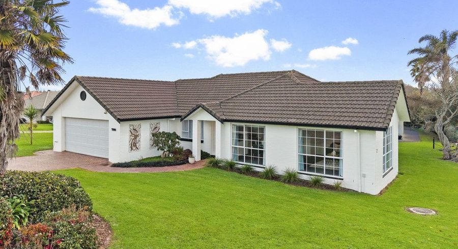  at 2 Palmcrest Grove, Highland Park, Auckland