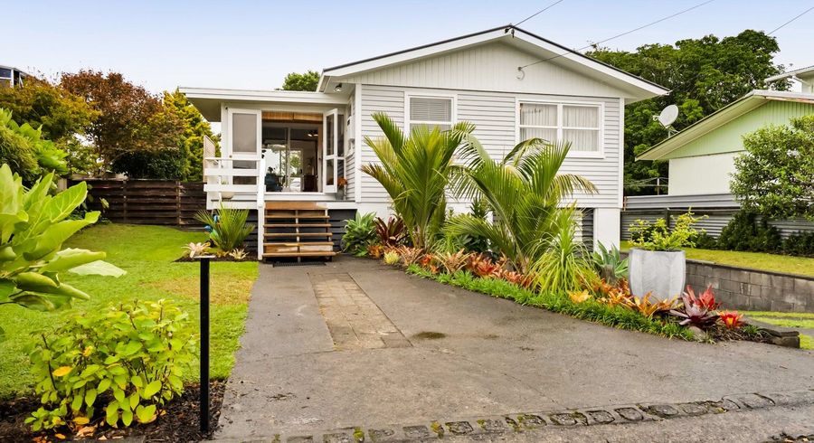  at 17D Manu Crescent, Vogeltown, New Plymouth, Taranaki