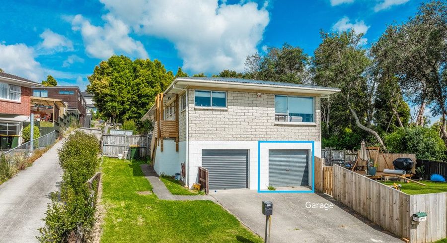  at 2/30 Kathleen Street, Totara Vale, Auckland