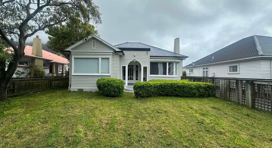  at 22 Saint Ronans Avenue, Waterloo, Lower Hutt, Wellington