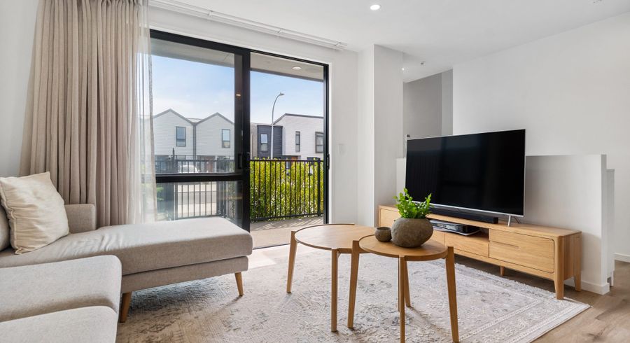  at 37 Cessna Crescent, Mangere, Manukau City, Auckland