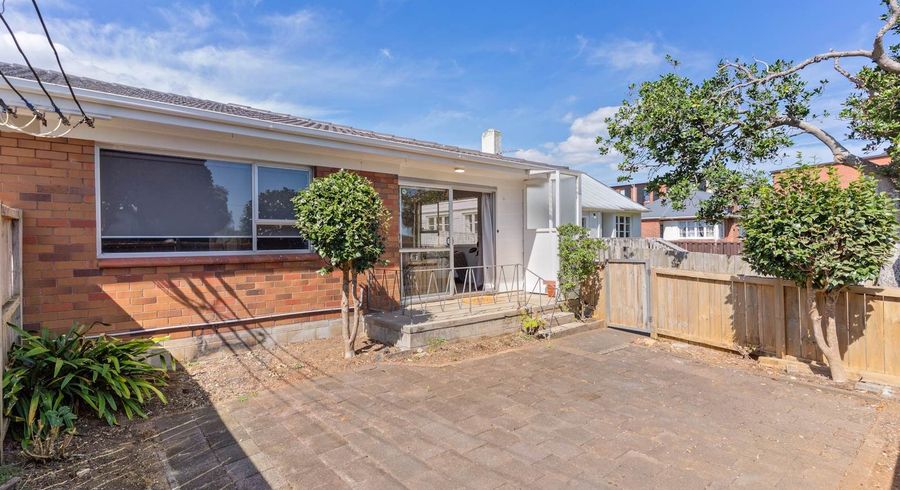  at 1/69 Spring Street, Onehunga, Auckland City, Auckland