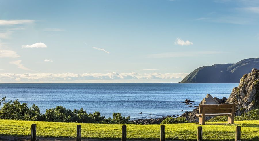  at 3 Terrace Road, Titahi Bay, Porirua, Wellington