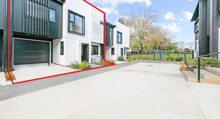  at 23 & 25 Sullivan Avenue, Mangere Bridge, Manukau City, Auckland