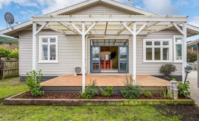  at 125b Upper Fitzherbert Road, Wainuiomata, Lower Hutt, Wellington