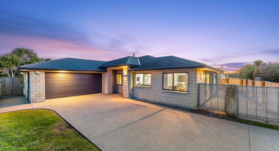  at 26 Cottonwood Close, Paraparaumu Beach, Kapiti Coast, Wellington