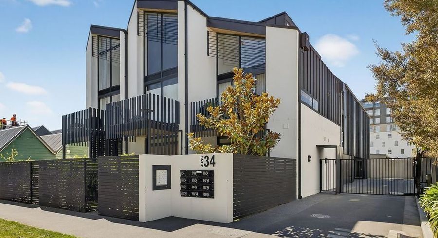  at 2/34 Cranmer Square, Christchurch Central, Christchurch