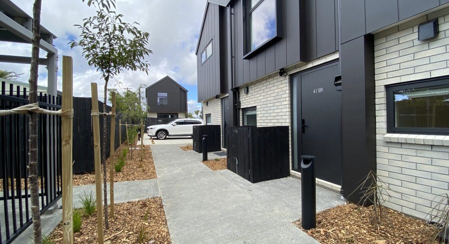  at 5/109 Taikata Rd, Te Atatu Peninsula, Waitakere City, Auckland