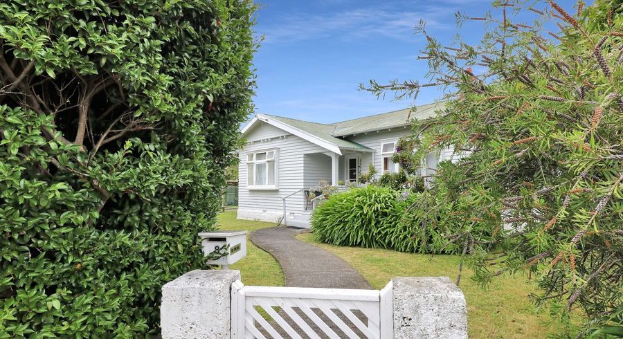  at 8 Junction Street, Fairfield, Lower Hutt, Wellington
