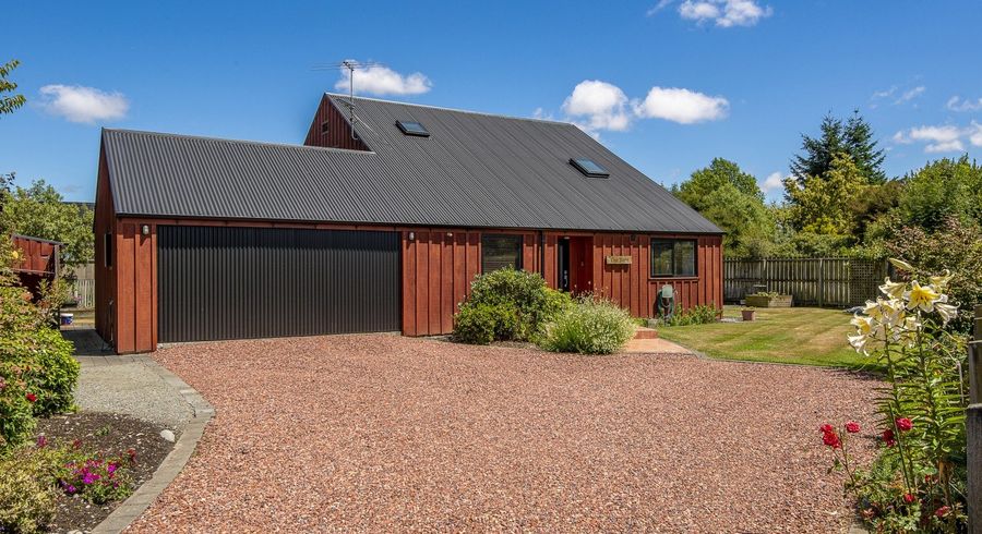  at 16 Devon Crescent, Darfield, Darfield