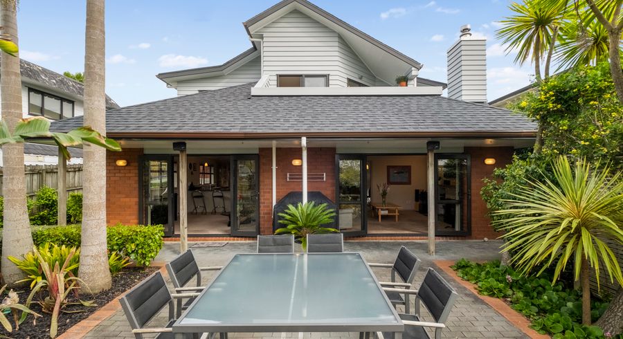  at 25 Dakota Avenue, Beach Haven, Auckland