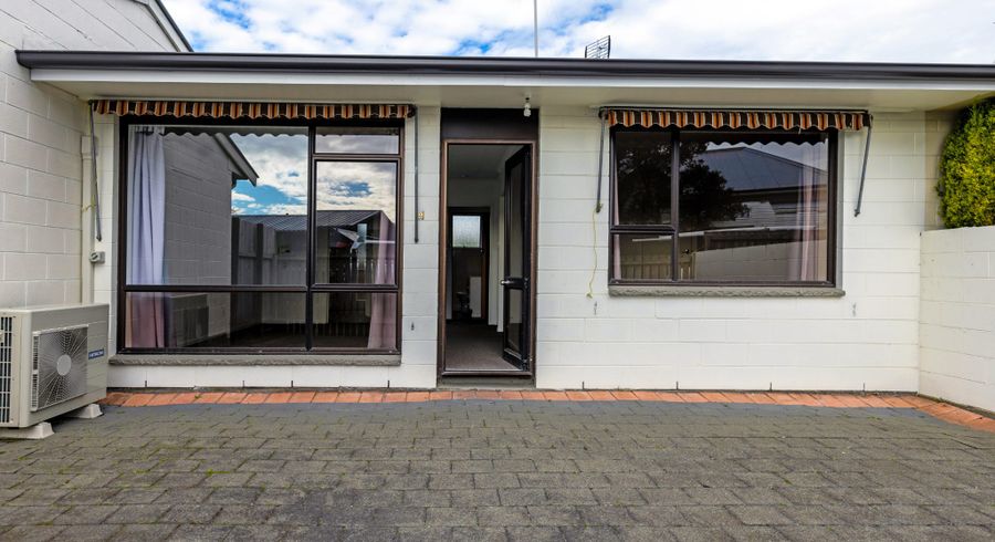  at 2/53 Grenville Street, Waltham, Christchurch City, Canterbury