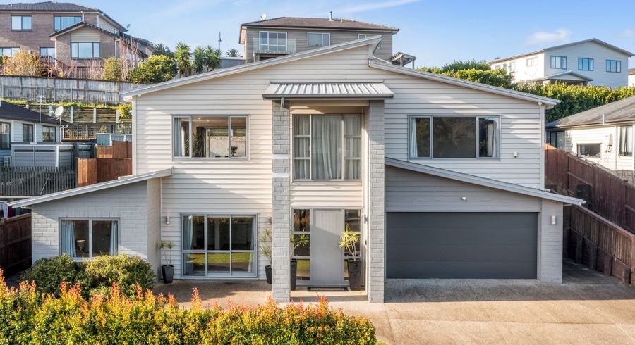  at 19 Dawood Place, The Gardens, Auckland