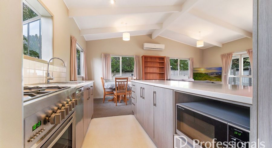  at Point Chevalier, Auckland City, Auckland