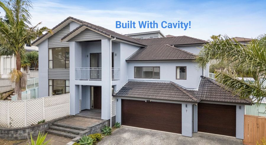  at 7 Lambir Place, Fairview Heights, North Shore City, Auckland