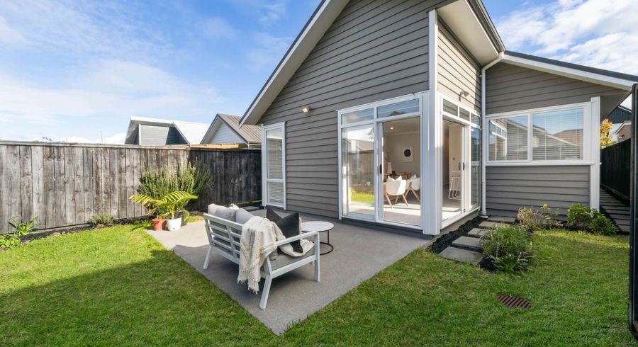  at 4 Poaka Road, Hobsonville, Waitakere City, Auckland