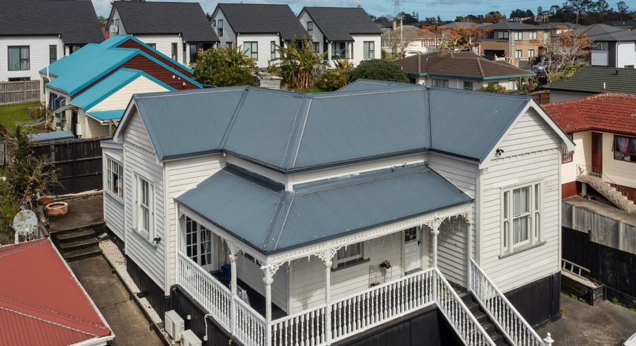  at Blockhouse Bay, Auckland City, Auckland