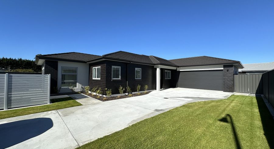  at 6 George Yee Place, Taradale, Napier