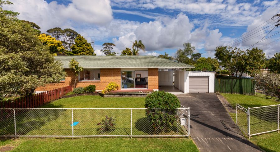  at 1/73 Vodanovich Road, Te Atatu South, Auckland