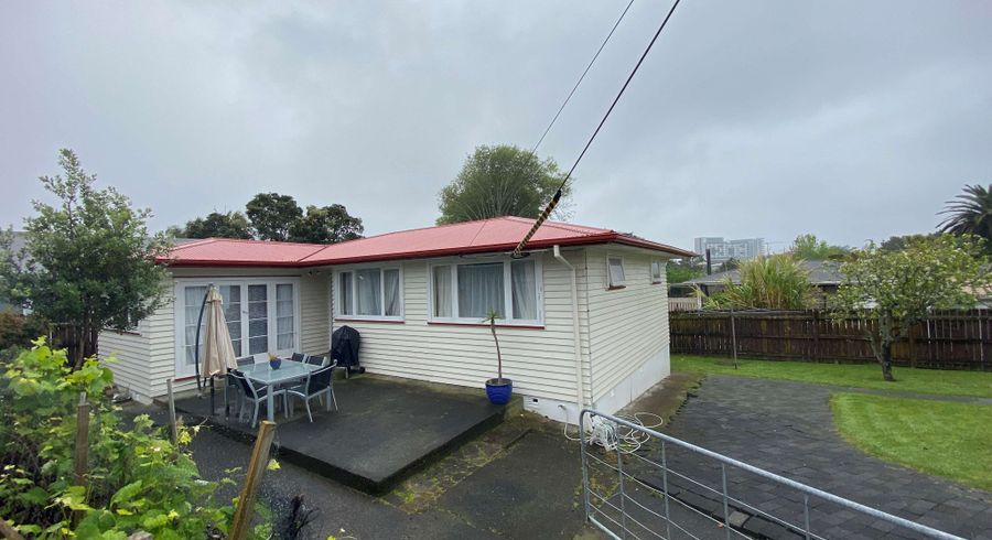 at 38A Woodglen Road, Glen Eden, Waitakere City, Auckland