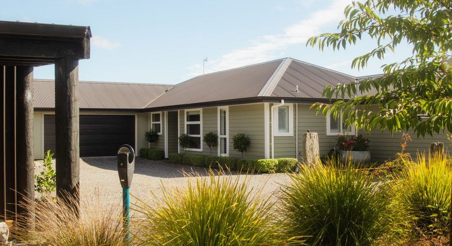  at 169 Dominion Road, Mahana