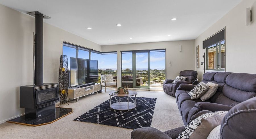  at 3A Hillcrest Street, Glen Avon, New Plymouth, Taranaki