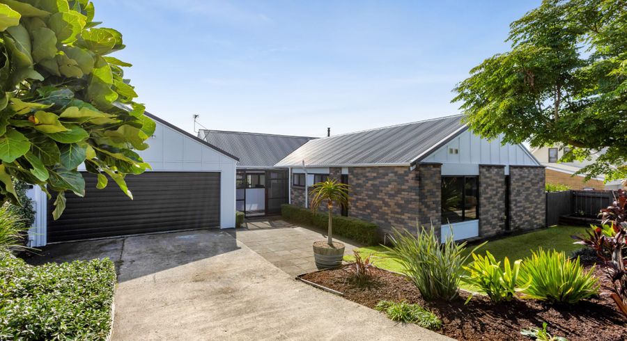  at 15 Poplar Grove, Whalers Gate, New Plymouth