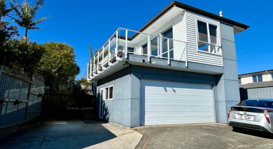  at 4 Olsen Avenue, Hillsborough, Auckland City, Auckland