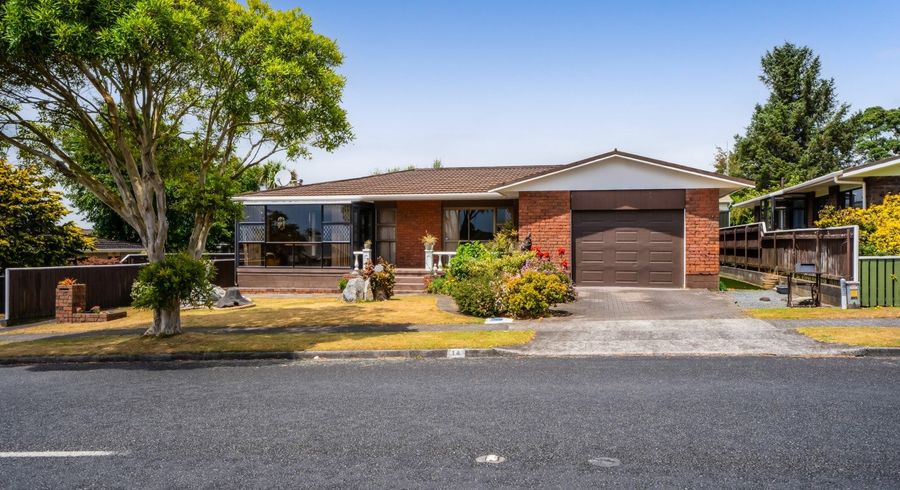 at 14 Poplar Grove, Whalers Gate, New Plymouth
