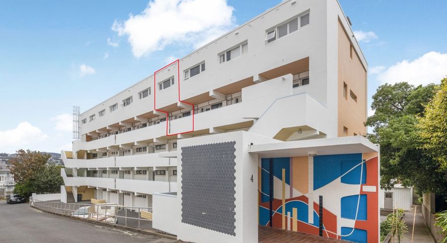  at 22/4 Claremont Grove, Mount Victoria, Wellington