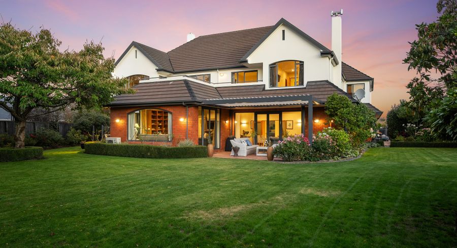  at 14 Regents Park Drive, Casebrook, Christchurch City, Canterbury