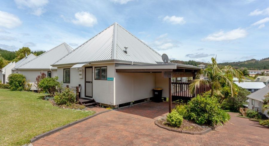  at 4/104 The Grove, Onemana, Whangamata