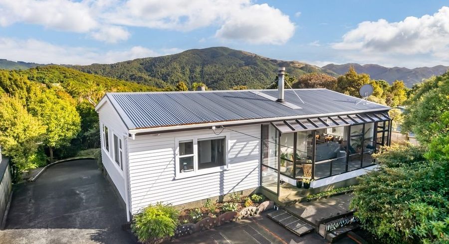  at 54 Poto Road, Normandale, Lower Hutt
