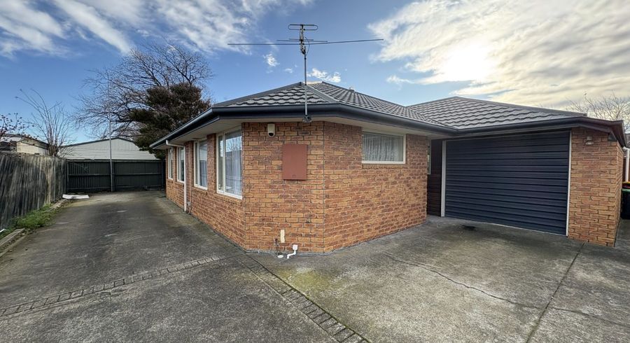  at 17D Division Street, Riccarton, Christchurch City, Canterbury