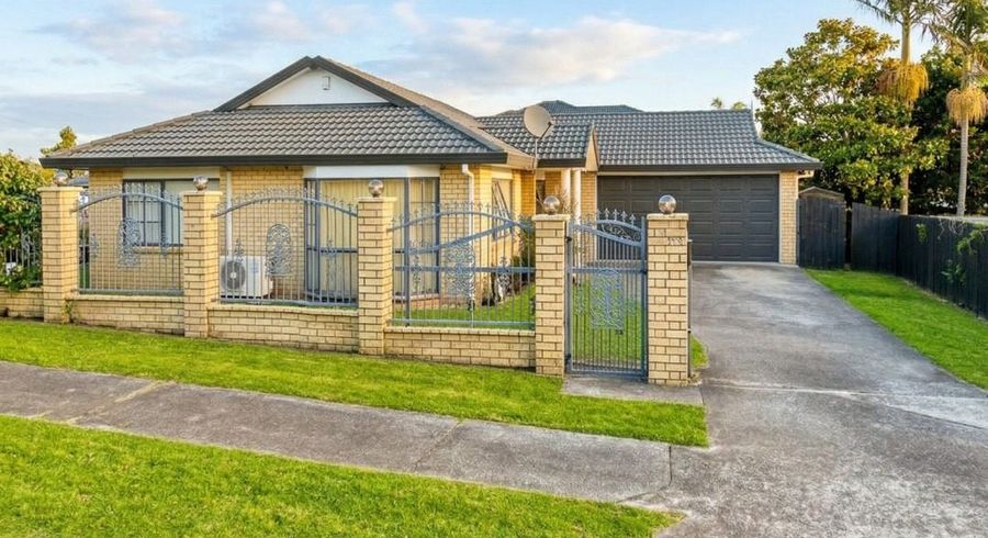  at 2 Cyclamen Road, Mangere, Manukau City, Auckland