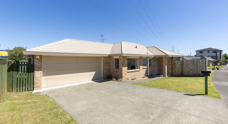  at 9 Ulster Road, Blockhouse Bay, Auckland