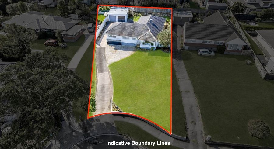  at 11 Pine Terrace, Howick, Manukau City, Auckland